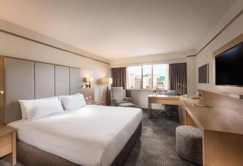 اتاق سوپریور با تخت بزرگ, Stamford Plaza Adelaide