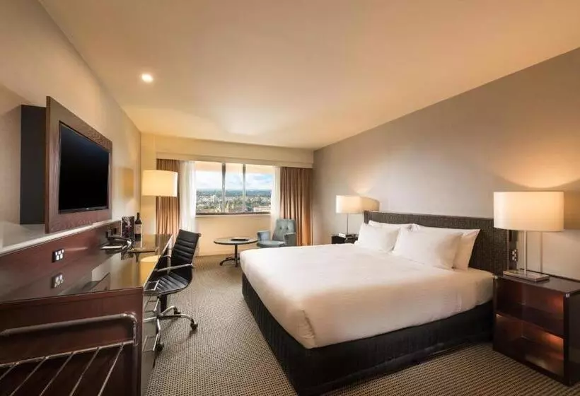 اتاق لوکس با تخت بزرگ, Stamford Plaza Adelaide