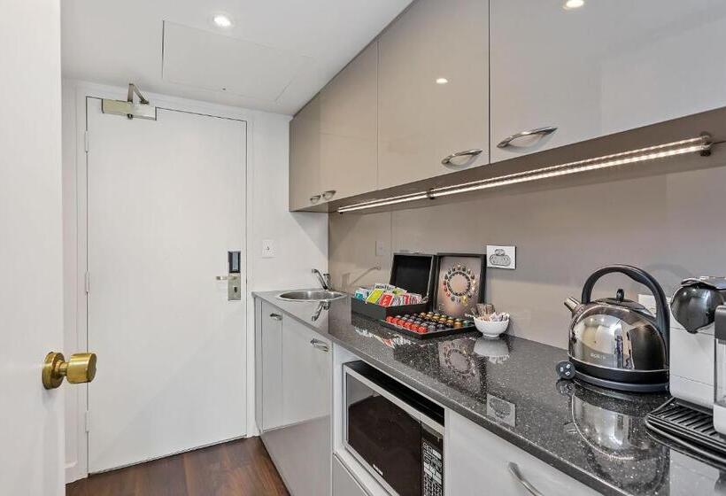 スイート, Stamford Plaza Adelaide