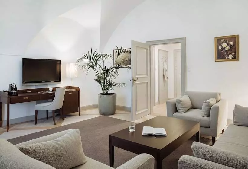 سوئیت کلاسیک, Imlauer Hotel Schloss Pichlarn