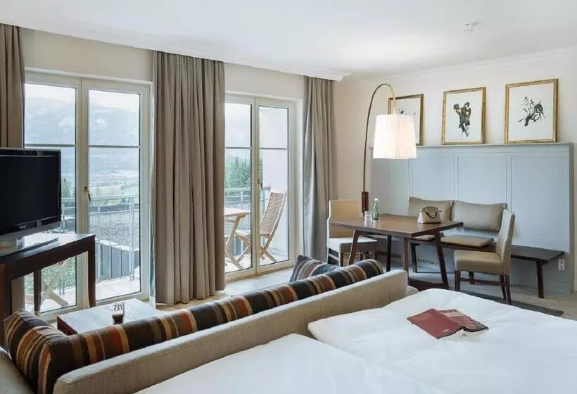 سوییت جونیور با بالکن, Imlauer Hotel Schloss Pichlarn