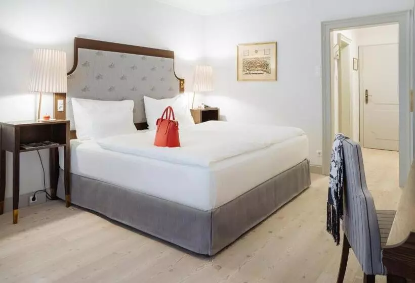 اتاق لوکس با بالکن, Imlauer Hotel Schloss Pichlarn