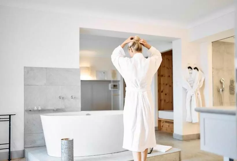 سوئیت با بالکن, Imlauer Hotel Schloss Pichlarn