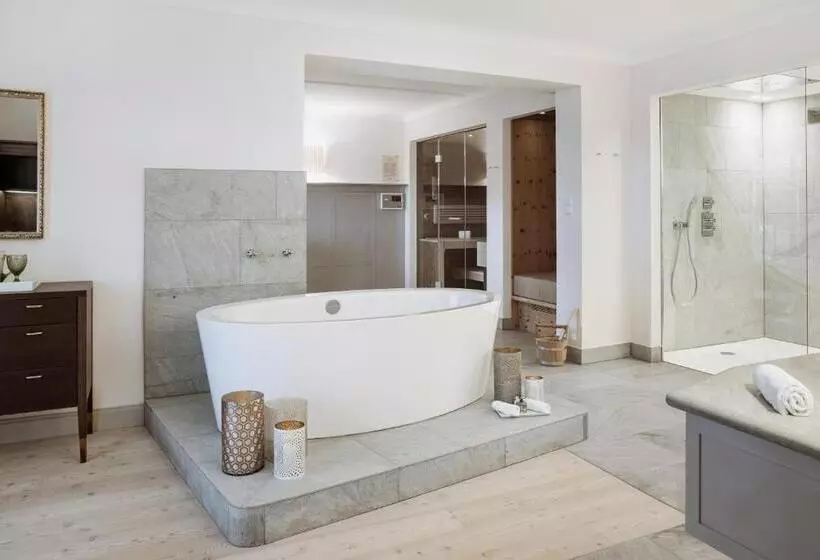 سوئیت با بالکن, Imlauer Hotel Schloss Pichlarn