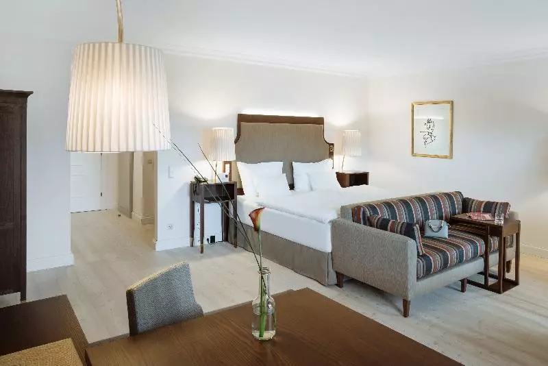 سوییت جونیور, Imlauer Hotel Schloss Pichlarn
