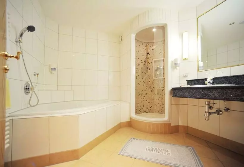 Sviitti, Thermal Badhotel Kirchler
