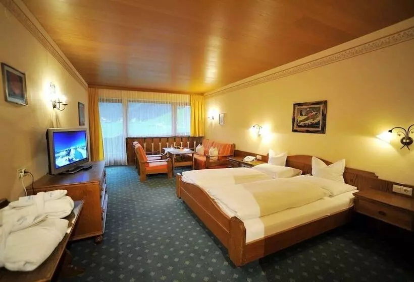 Standard-huone Näkymä, Thermal Badhotel Kirchler
