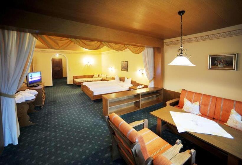 Aile Odası, Thermal Badhotel Kirchler