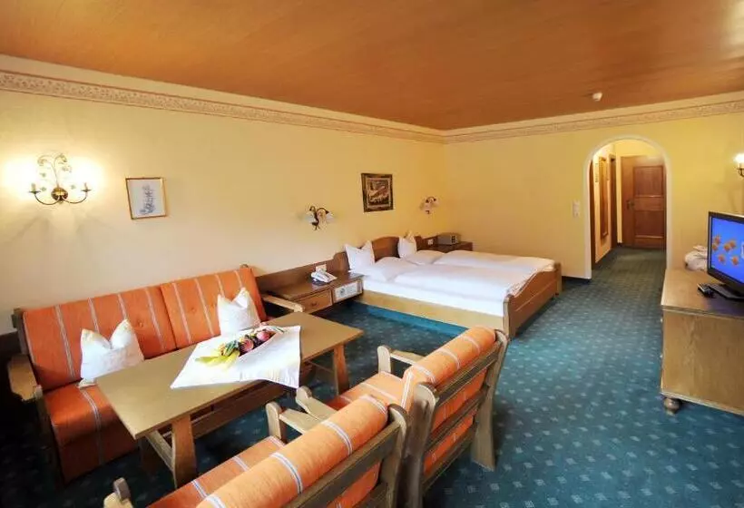 Standard-huone Näkymä, Thermal Badhotel Kirchler