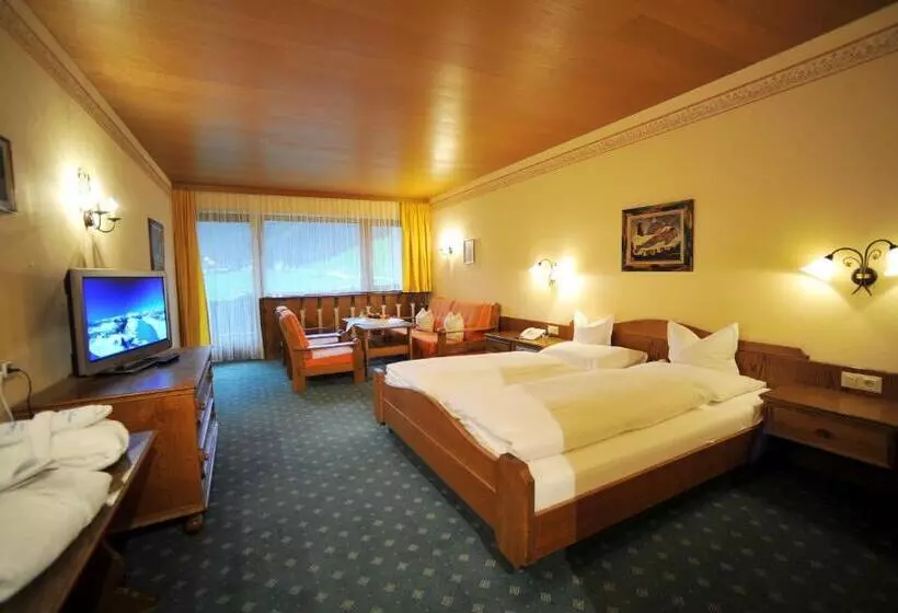 Standard-huone Näkymä, Thermal Badhotel Kirchler