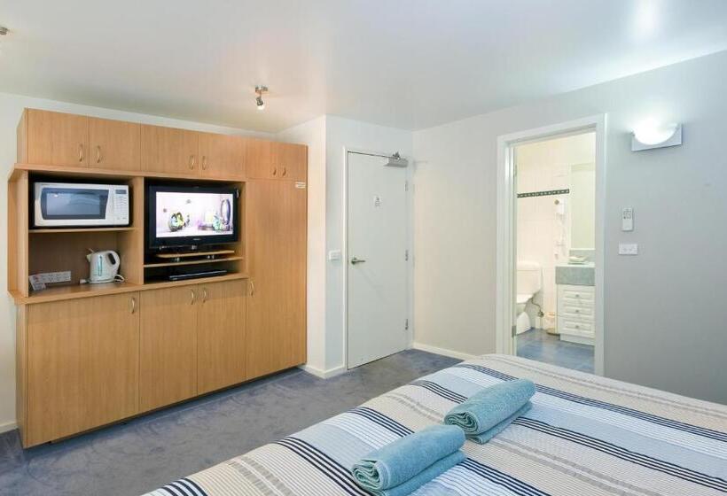 استودیوی استاندارد, Anchorage Motel & Villas Lorne