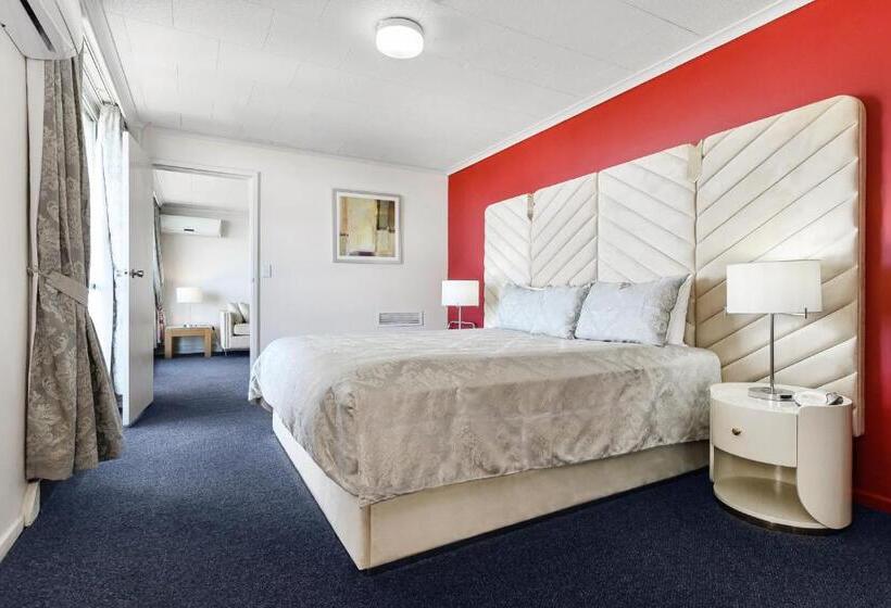 آپارتمان سوپریور 1 خوابه, Highpoint International