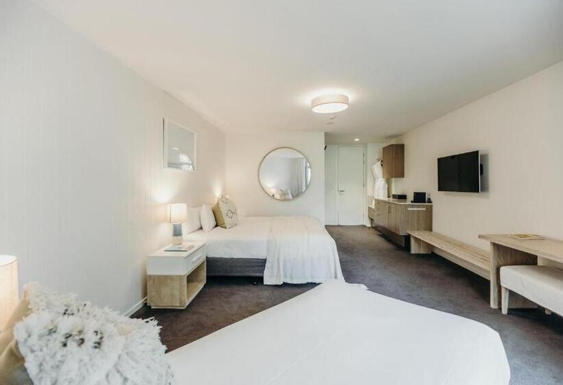 חדר סטנדרט לשלושה עם נוף לגינה, Bannisters Port Stephens