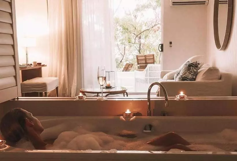 オーシャンビュースイート, Bannisters Port Stephens