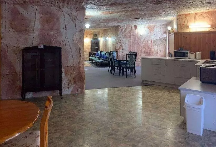 آپارتمان 2 خوابه, Comfort Inn Coober Pedy Experience