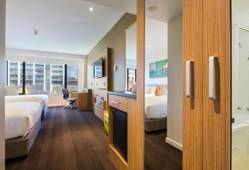 高级大房间, Crowne Plaza Canberra, An Ihg