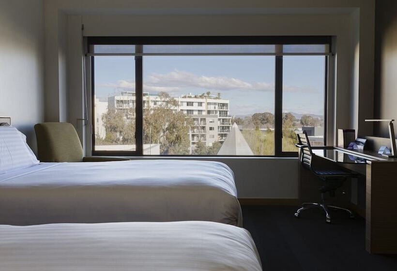 高级客房, Crowne Plaza Canberra, An Ihg