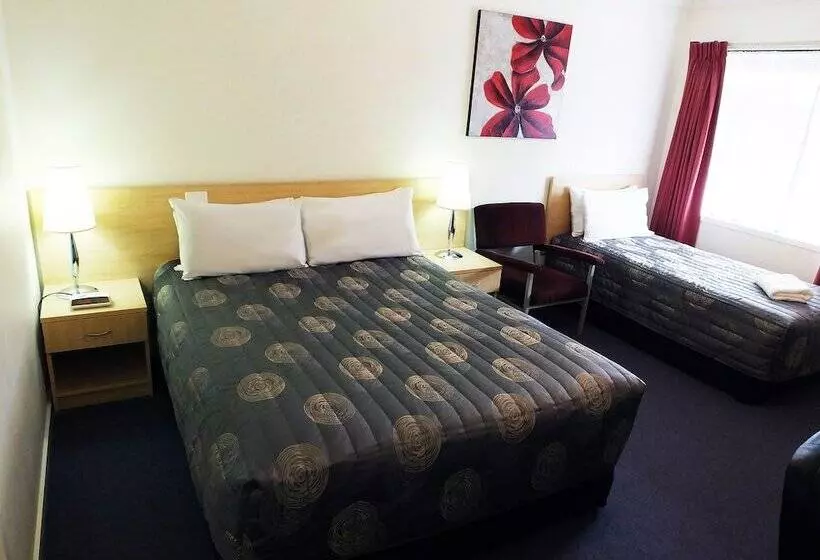 エクゼクティブルーム, Edinburgh Motor Inn