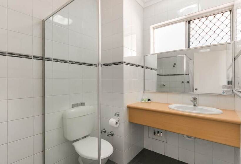 اتاق سوپریور, Flag Motor Lodge