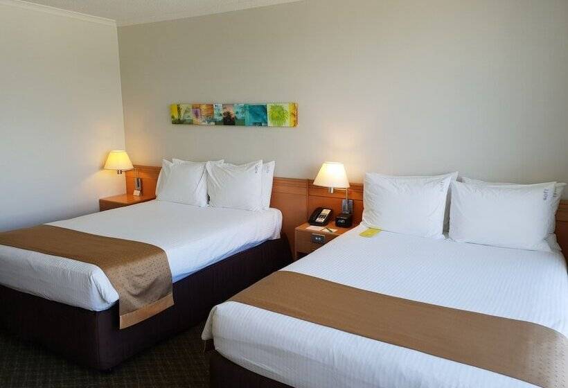 غرفة قياسية, Cairns Harbourside