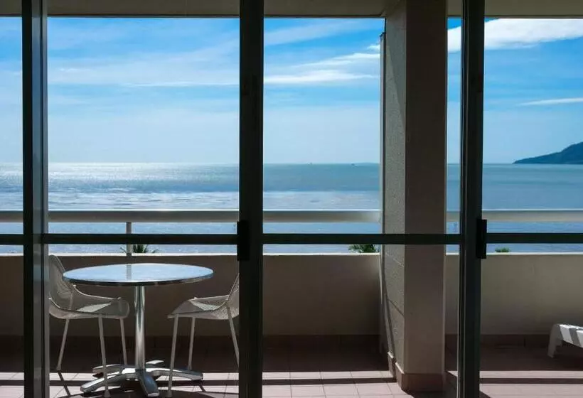 Suite Llit King, Cairns Harbourside