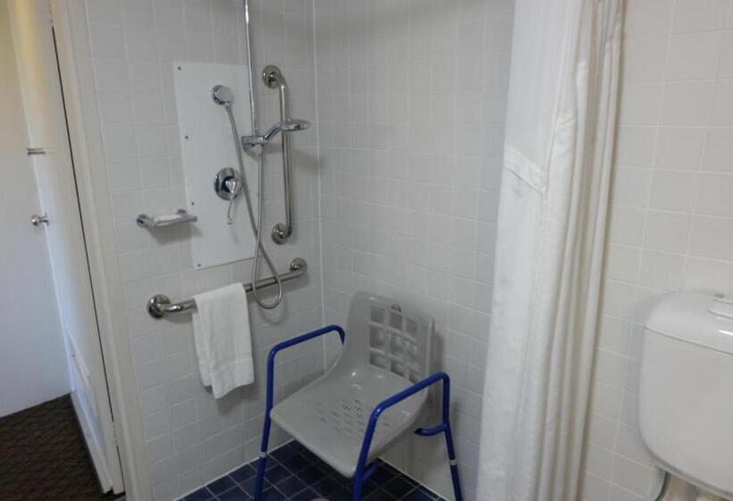 غرفة قياسية سرير كينج لذوى الإحتياجات الخاصة, Cairns Harbourside