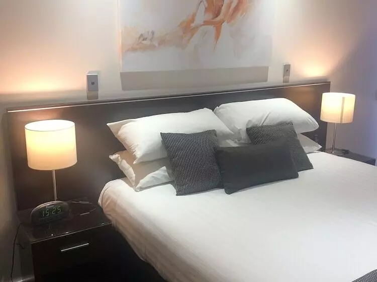 اتاق سوپریور, Ibis Styles Broken Hill