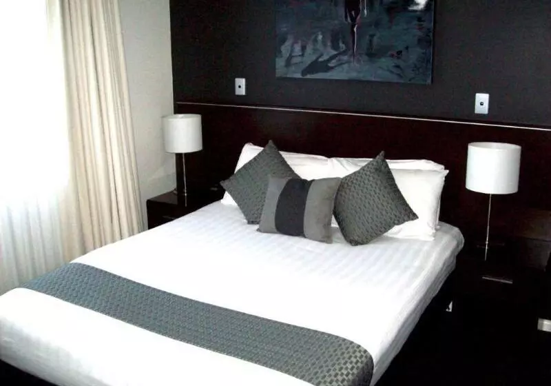 اتاق استاندارد با تخت دو نفره بزرگ, Ibis Styles Broken Hill