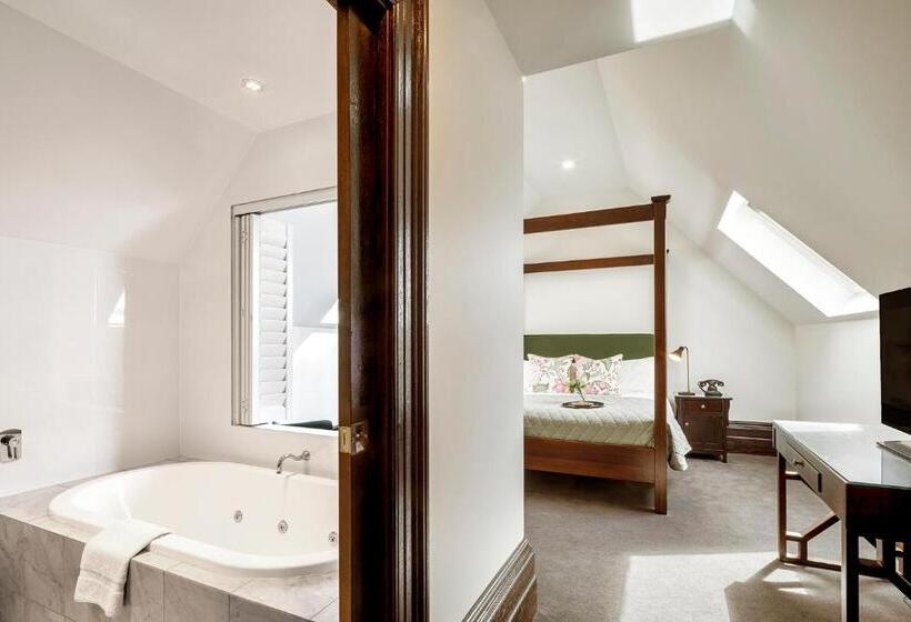 סוויטה, Mount Lofty House & Estate Adelaide Hills