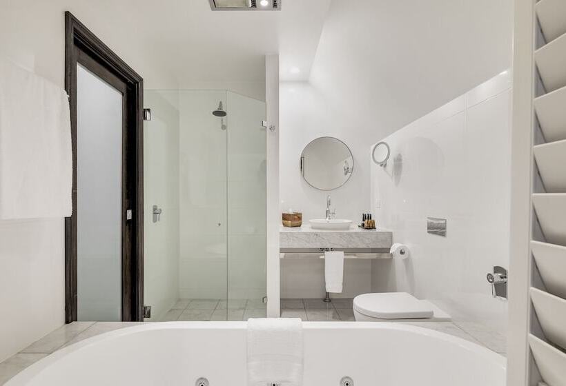 סוויטה, Mount Lofty House & Estate Adelaide Hills