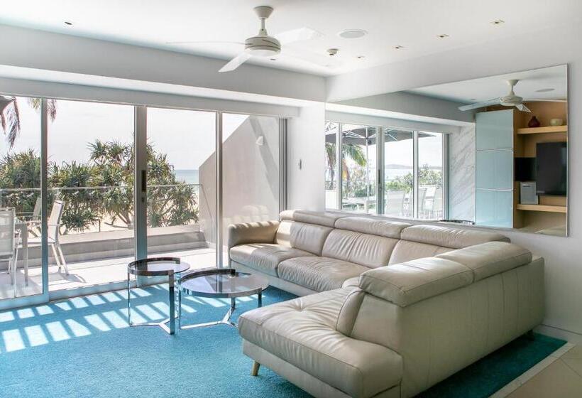 غرفة دور أخير, Netanya Noosa Beachfront Resort