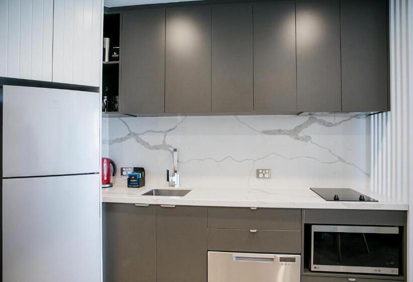 Апартаменты 1 Спальня, Netanya Noosa Beachfront Resort