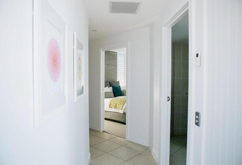 Апартаменты 1 Спальня, Netanya Noosa Beachfront Resort