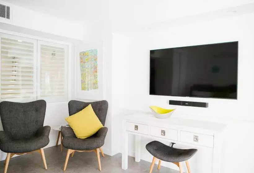 استودیوی استاندارد, Netanya Noosa Beachfront Resort