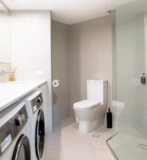 آپارتمان 2 خوابه با چشم‌انداز دریا, Netanya Noosa Beachfront Resort