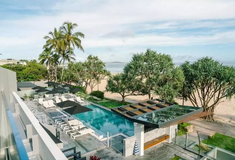 1 Bedroom Penthouse Apartment, Netanya Noosa Beachfront Resort
