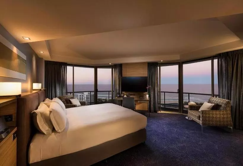 اتاق دلوکس با تخت کینگ و چشم‌انداز, Sofitel Gold Coast Broadbeach