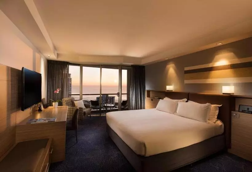اتاق سوپریور با تخت بزرگ, Sofitel Gold Coast Broadbeach