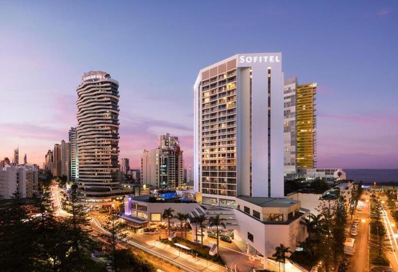 חדר סופריור מיטת קווין, Sofitel Gold Coast Broadbeach