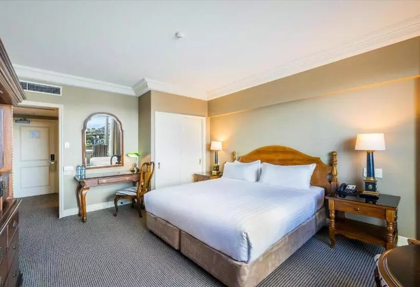 اتاق سوپریور با چشم‌انداز رودخانه, Stamford Plaza Brisbane
