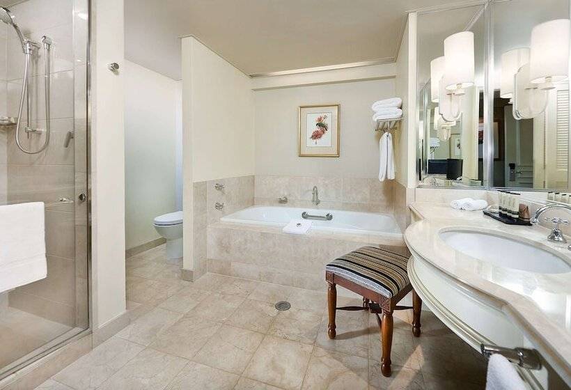 Deluxe room with river view, Stamford Plaza Brisbane