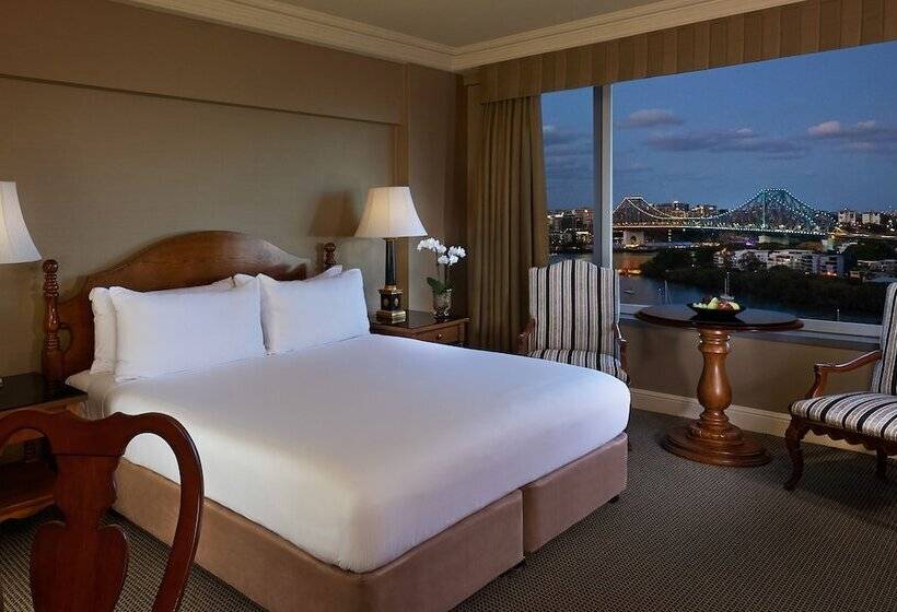 Deluxe room with river view, Stamford Plaza Brisbane