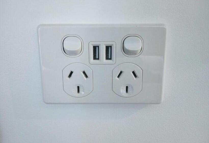 חדר סופריור עם מיטת קינג, Winning Post Motor Inn