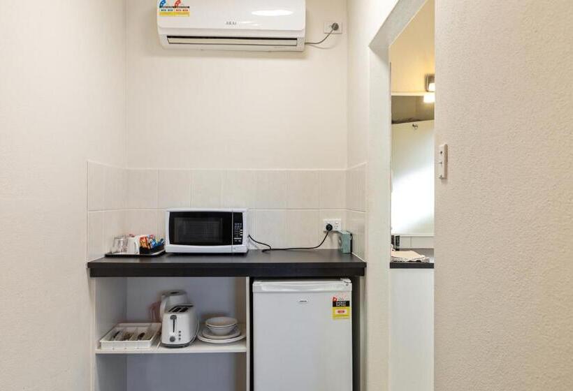 수피리어 룸, Red Carpet Motel