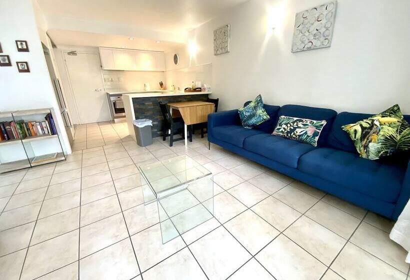 １ベッドルームアパートメント, Reef Gateway Apartments