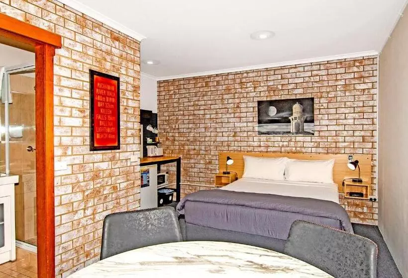 Standard-huone, River Street Motel