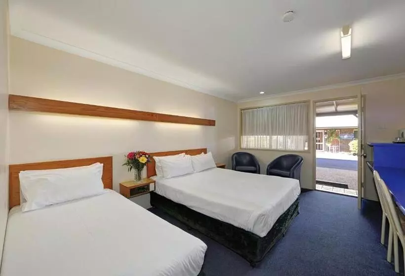 اتاق لوکس, Smart Motels Bert Hinkler
