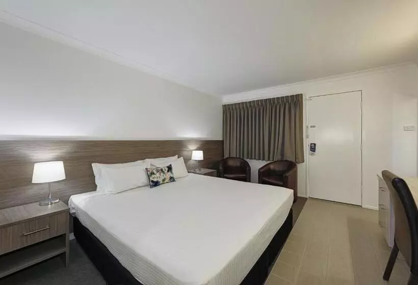 اتاق اجرایی با تخت بزرگ, Smart Motels Bert Hinkler