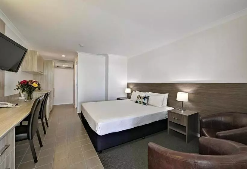 اتاق اجرایی با تخت بزرگ, Smart Motels Bert Hinkler