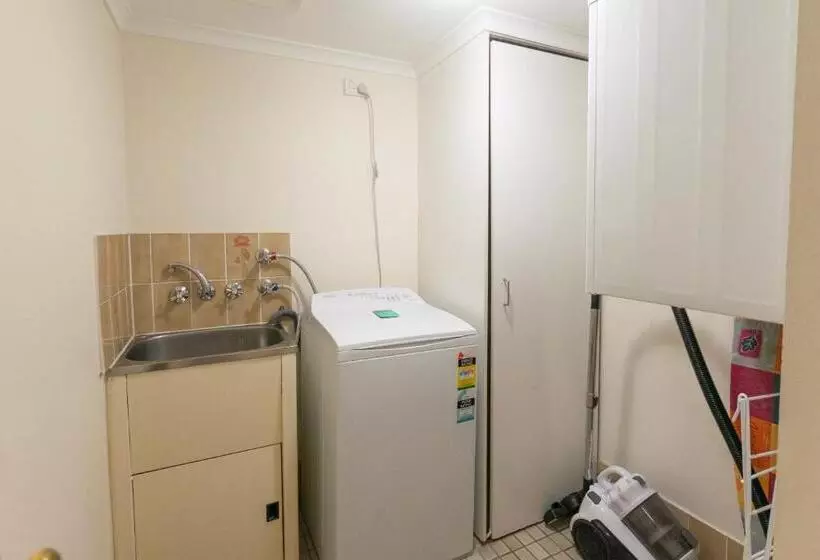 آپارتمان اقتصادی دو خوابه, Aegean Resort Apartments